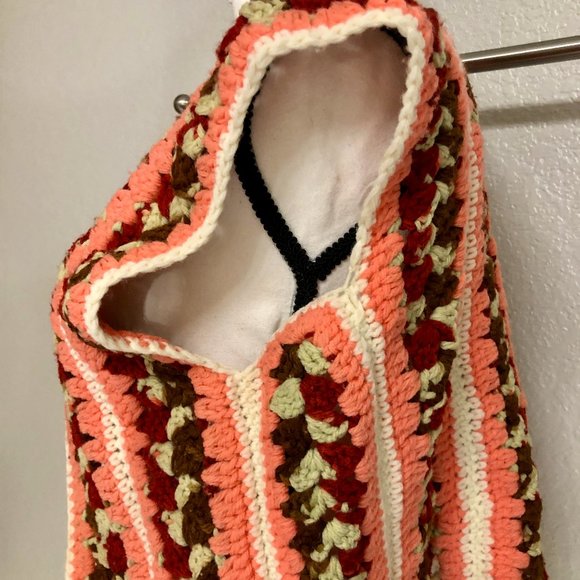 Adorable Ugly Grannycore Handmade Knit Vest - Size‎ Medium (M) - Picture 6 of 9